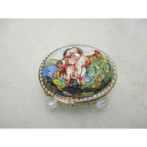 Capodimonte Cherub porcelain box, Snuff Box, Pill Jewelry Trinket jewelry box - Picture 8 of 9